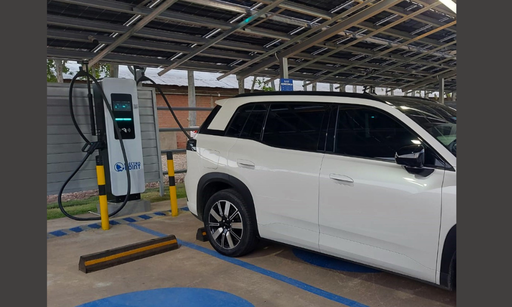 Huawei impulsa la infraestructura necesaria para acompañar el crecimiento de la movilidad eléctrica en Bolivia
